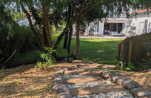 Arcangues Maison | New house with heated pool
