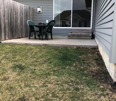 Cedar Rapids - Iowa City Maison | New house with new furniture at cedar rapids