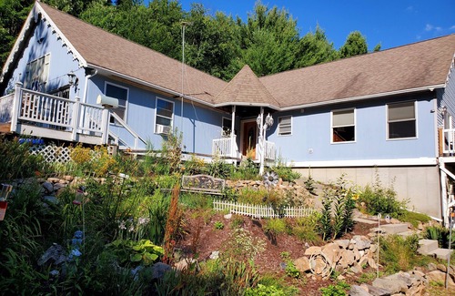 Ossipee Maison | Lovers Nest Vacation Home