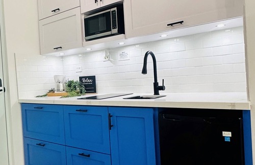 Isabela Appartement | NEW Isabela Water Front Condo A & B