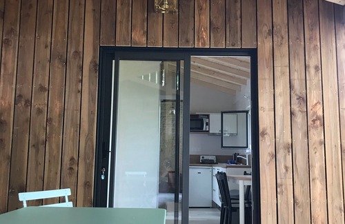 Centre Ville Maison | New L'horizon gîte in an exceptional town location. Free parking