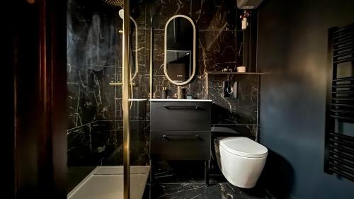 Montlhery Appartement | New - La Marquise - Secret Suite