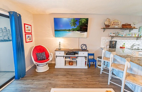 Little River Copropriété | NEW! Large 1BR at The Golf Colony at Baytree, Pool