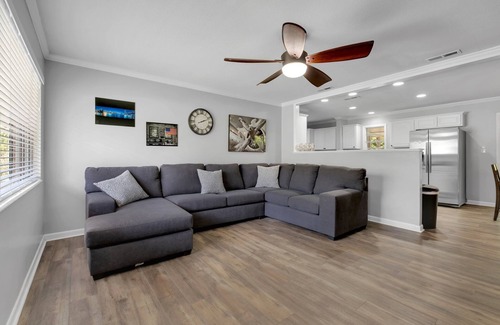 Tallahassee Maison | NEW! Last minute booking discount—close to Tallahassee Memorial Hospital