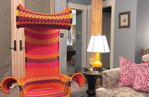 Lewisburg Cottage | Daisy Cottage an eclectic retreat in the heart of Historic Downtown Lewisburg.