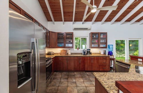 Orange Grove Maison | NEW LISTING!Fall special Stunning 4BRM Villa w Pool. Buck Island view near Town