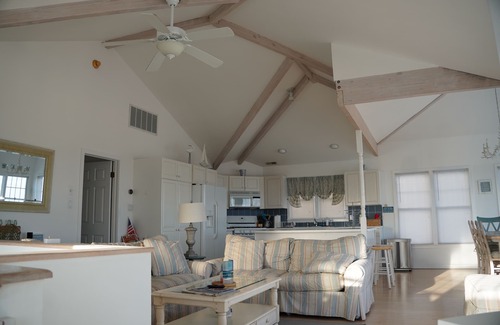 Surf City Maison | Brand New Oceanfront House - Les six chambres ont vue sur l'océan / la plage!