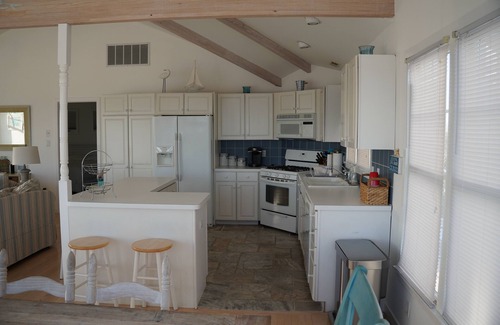 Surf City Maison | Brand New Oceanfront House - Les six chambres ont vue sur l'océan / la plage!