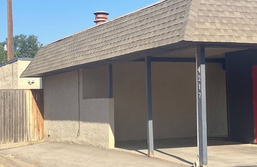 Midland Maison | NEW LISTING Right At Home-Midland Cowboy Siesta Corner Lot w/ Patio & Cov'd Park