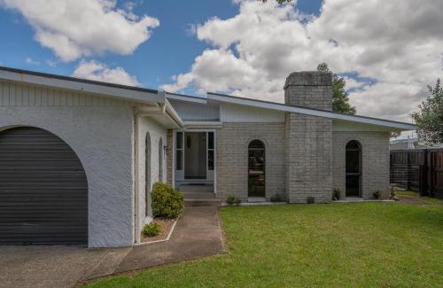 Whitianga Maison | New Listing Special - Coastal Whiti Comfort