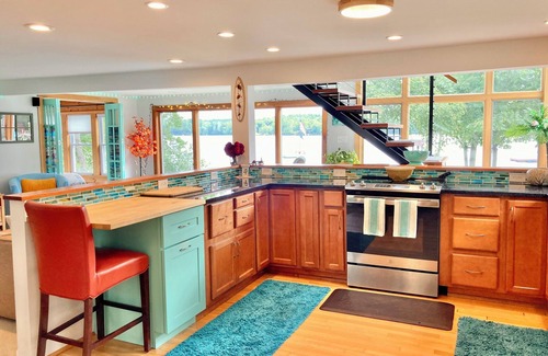 Windham Maison | New Listing With Experienced Super Host- Lakefront Home Near Portland