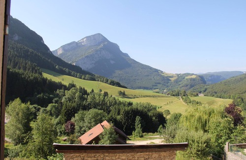 Rencurel Chalet De Ski | Chalet neuf en rondins de bois 4* 10/12 personnes en MONTAGNE WIFI JACUZZI