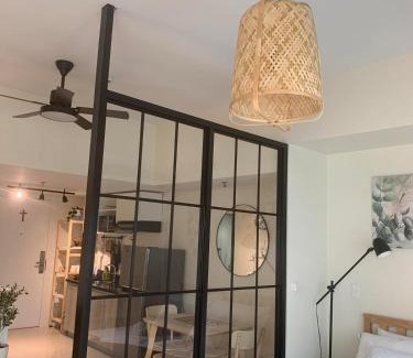 Legazpi Village Appartement | New & lovely 1 BR Makati condo