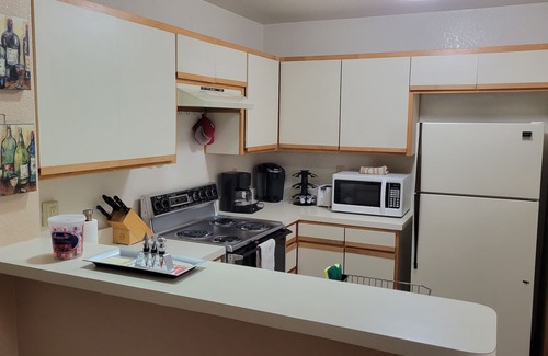 Tucson Copropriété | New lower pricing, available dates for I/I/25 and beyond! Check Calendar!
