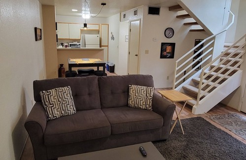 Tucson Copropriété | New lower pricing, available dates for I/I/25 and beyond! Check Calendar!