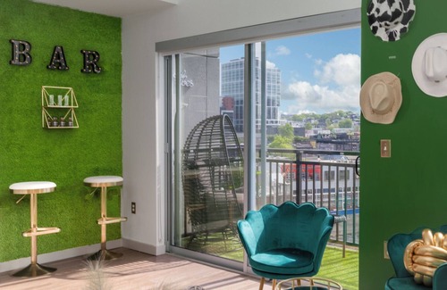 Rutledge Hill Copropriété | New luxurious - Upscale apt in downtown Nashville!