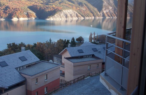 Chorges Appartement | Appartement de standing neuf, 2 terrasses avec vue sur le lac et montagnes