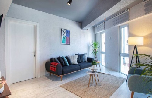 Bakırkoy Appartement | NEW! Luxury Loft Flat 5 mins away by the Sea