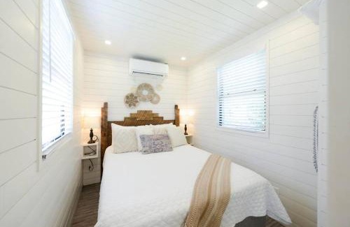 Waco Maison | New Luxury Shipping Container
