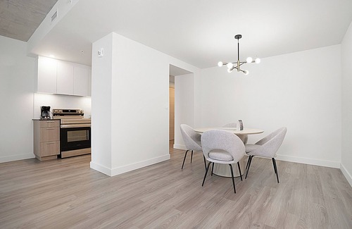 Quartier des Spectacles Appartement | New Luxury Unit in Heart of MTL 701 | Metro access