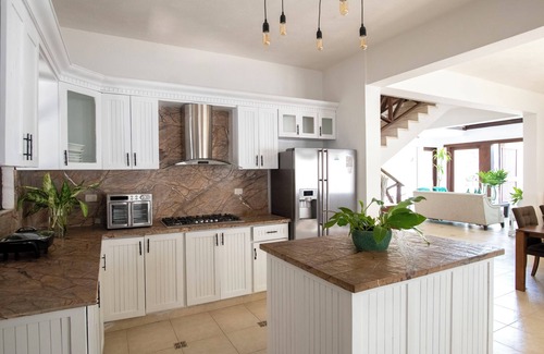 Pedro Brand Maison | NEW - Luxury Villa Camila +Private Cook +Pool + BBQ