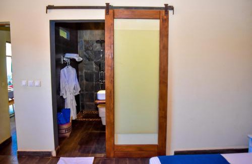 Manakara Maison | NEW - Maison Lisy - 10 min walk to beach