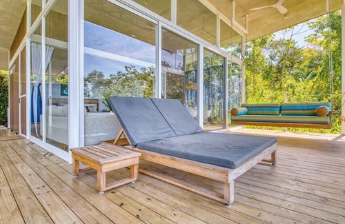 Bouvet Island Appartement | NEW! Mid-Century Luxury Casita Oceanview!