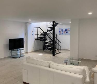 Puerto Banus Maison | New - MiJa basement Loft Apartment steps from Beach - perfect for Sun and Sport Seekers