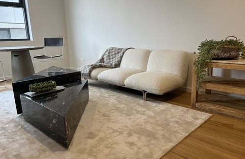 Lyneham Appartement | New & Modern 1bd Apt. w/parking