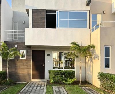 Boulevard Barra Vieja Maison | New Modern Acapulco Diamante House Getaway with Pool View and Beach Club