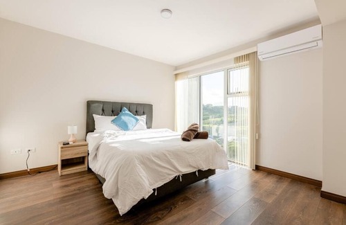 San Jose Appartement | New & Modern APT - 100 MBPS 15 min from airport