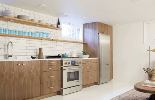 Irvington Appartement | New, Modern Chef's Dream in Historic Turret House in Irvington!
