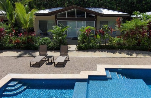 Avellanas Beach Maison | New modern home in the heart of Playa Avellanas