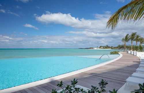 Nassau Station Balnéaire | New on Cable Beach - Spacious, Private Balcony w/Uninterrupted Ocean Views!