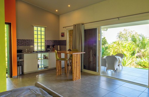 Boca Chica Maison | New on VRBO! Modern bungalow with fantastic views