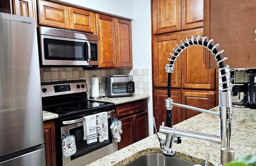 Auraria Copropriété | NEW- One-bedroom condo, parking, and High-Speed WIFI in Downtown Denver