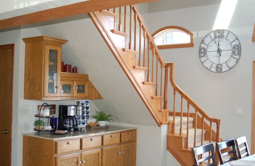 Weyauwega Maison | New owners, fresh remodel - Lakehouse with 100' of sandy frontage on White Lake!