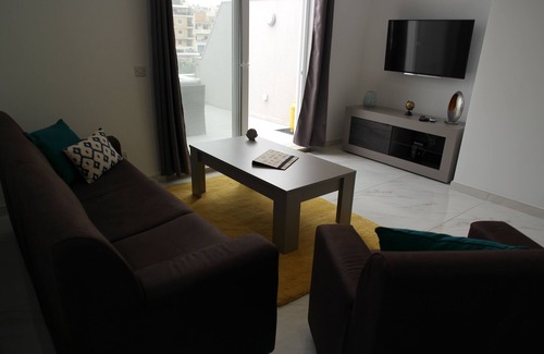 Bellavista Appartement | ★ Nouvel appartement Penthouse, entièrement climatisé, 100 Mbps Wifi, 5 couchages ★