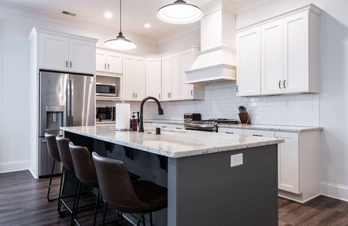 Prospect Maison | NEW Pet Friendly, Horse Country, Bourbon, Downtown Local Dining, Fully Loaded