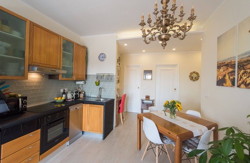 Borgo Dora Appartement | Nouveau penthouse pittoresque et central, rénové, avec une vue splendide sur les montagnes