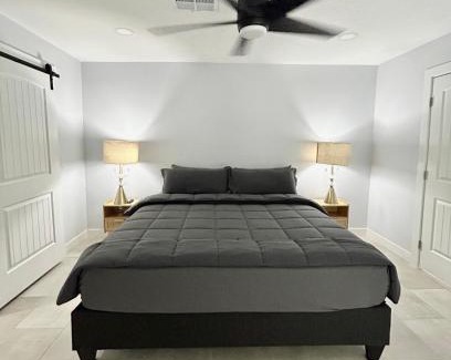 Phoenix Maison | NEW! Private Lux Home Near Airport, Affordable AZ