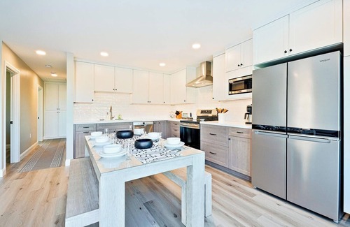 North Clairemont Maison | NEW! Private Poolside Paradise - Fully Updated and Centrally Located!