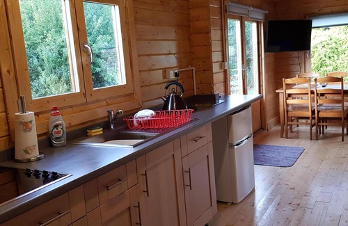Broughton Mills Cabine | NOUVELLE PROPRIÉTÉ Cabane en rondins, vue imprenable, chaleureuse et confortable