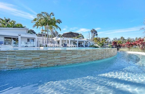 Dora Creek Maison | new property Lake Palm Luxury Resort Estate