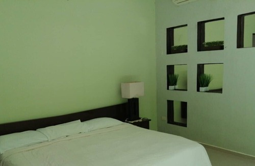Uman Maison | **New ** Quinta Palma Real