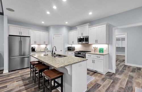 Laotto Maison | NEW! Relaxing 3BR Haven in Fort Wayne