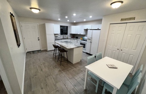 Tallahassee Appartement | New Renovated Downtown GEM Min from FSU & Capital