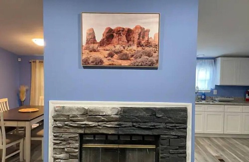 Mount Airy Maison | New renovation located between N.O & B.R.