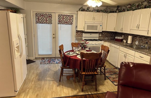 Northport Appartement | New rental in Tuscaloosa Alabama. 9 miles from University of Alabama.