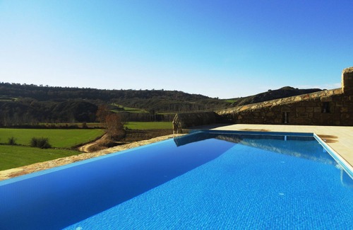 Vilanova de l'Aguda Cottage | MAISON RURALE NEUVE LA TORRA (DE RIBELLES)
